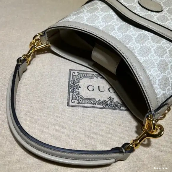 Hyperpeter with GUCCI G Interlocking Large bag shoulder 0501